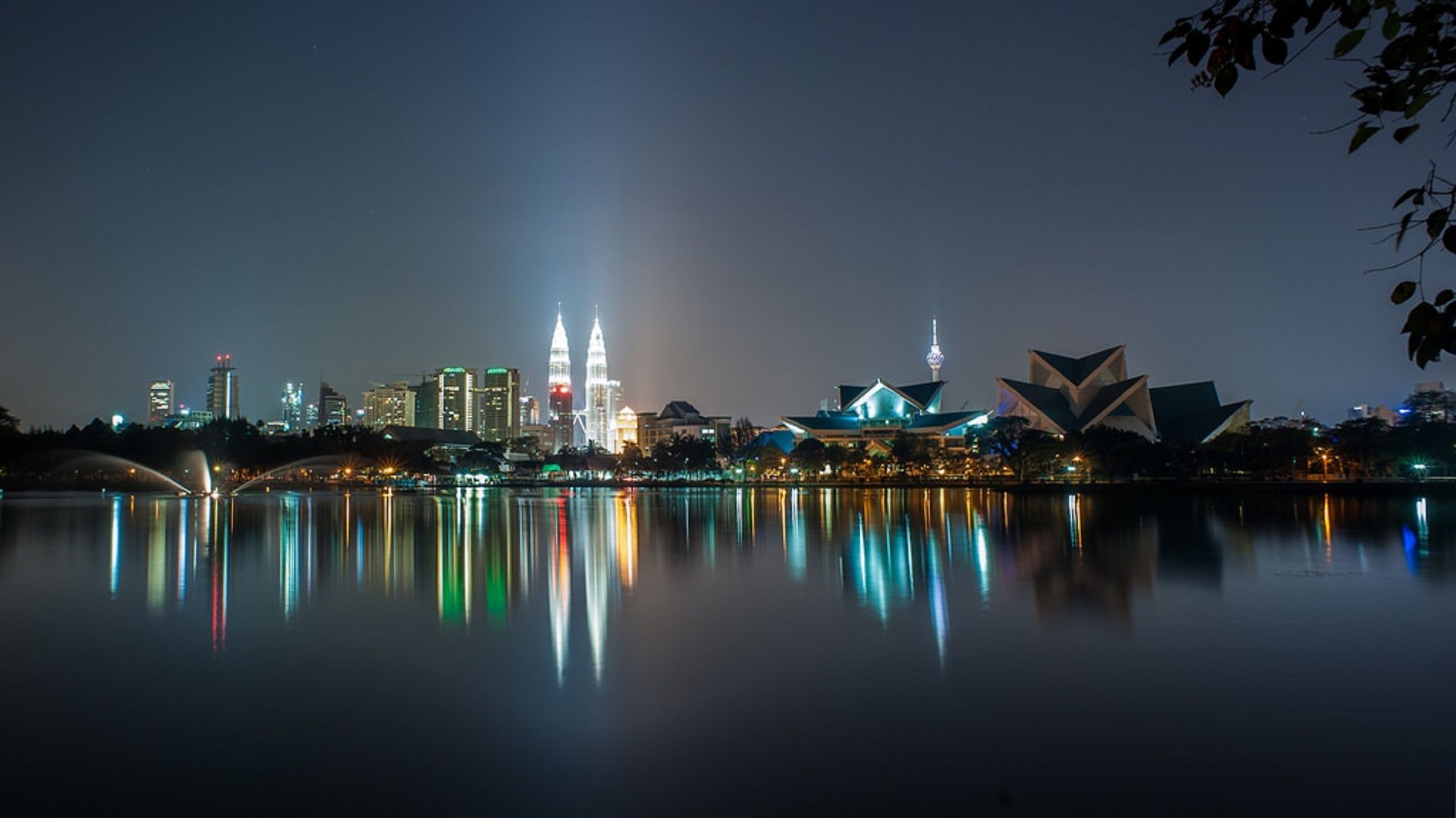 Riccarton Capsule Hotel Kuala Lumpur Exteriör bild